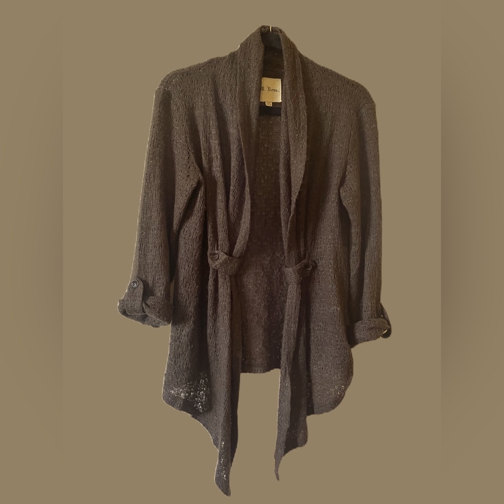 M. Rena cozy cardigan sweater.  Size medium. Nutmeg in color.